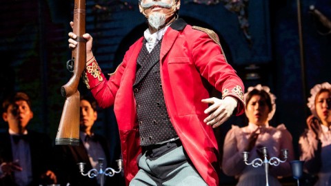 8명만 죽이면 금수저가 될 수 있다고? 뮤지컬 <젠틀맨스 가이드: 사랑과 살인편>